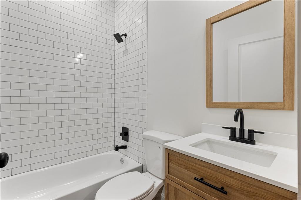 360 Ponce De Leon Avenue NE Unit 2