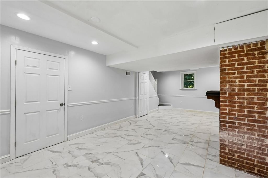 1292 Stoneybrook Drive