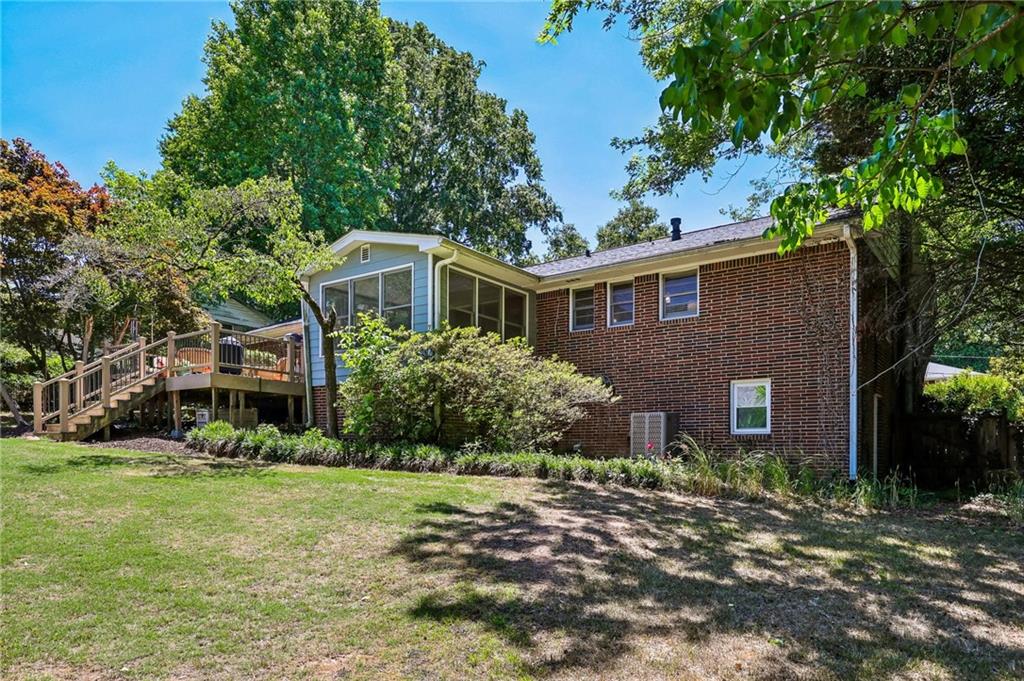 1292 Stoneybrook Drive
