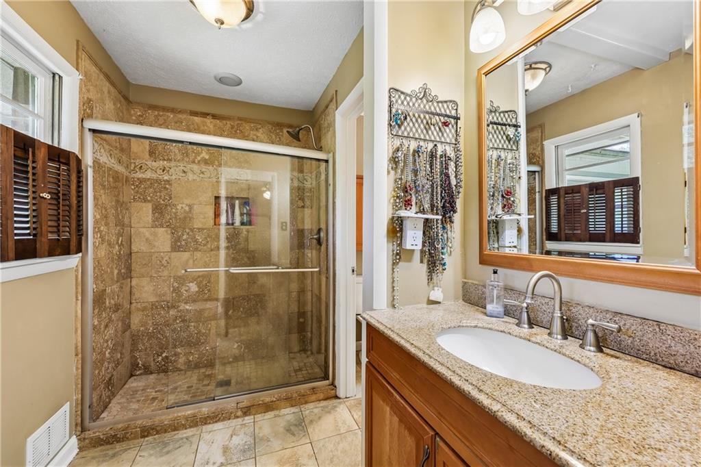 1292 Stoneybrook Drive