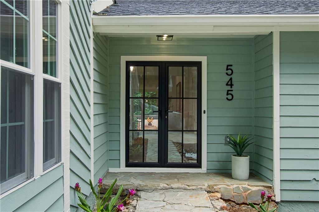 545 Longleaf Drive