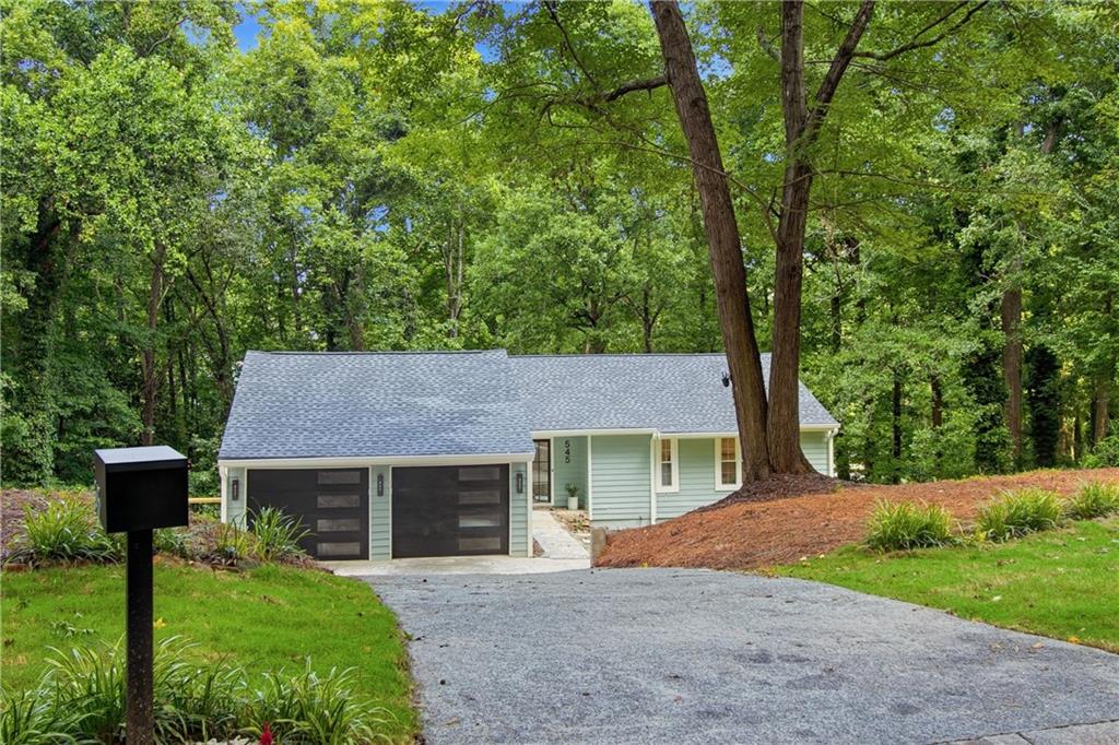 545 Longleaf Drive