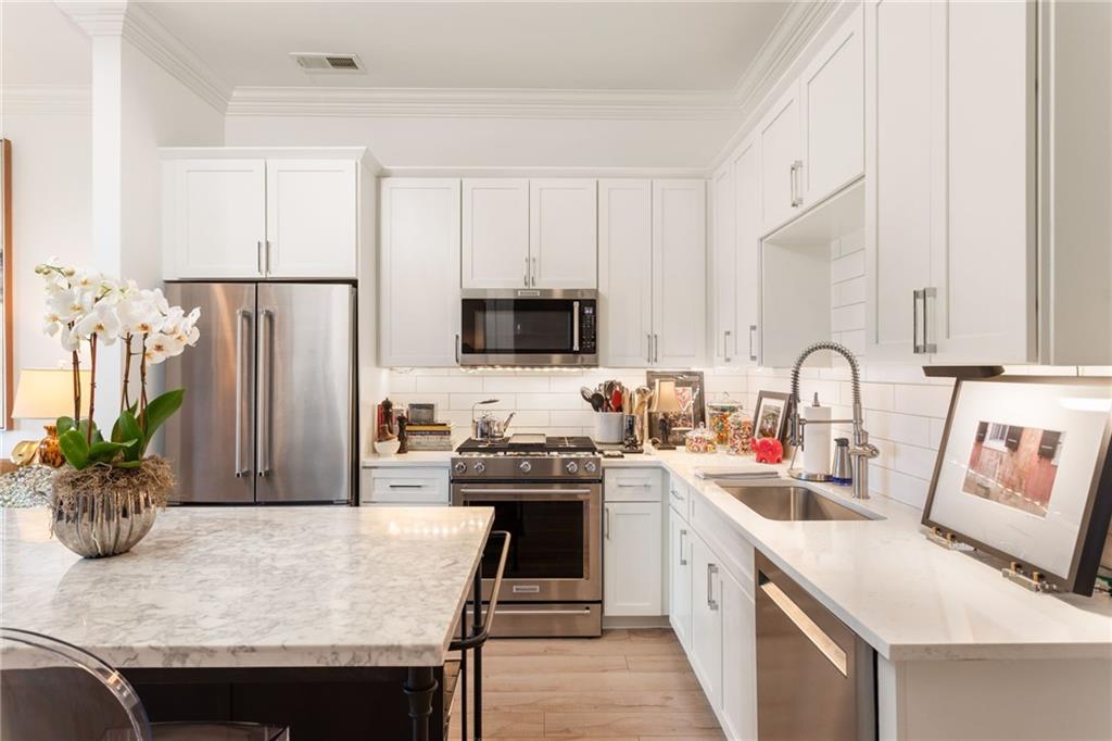 625 Piedmont Avenue NE Unit 4029