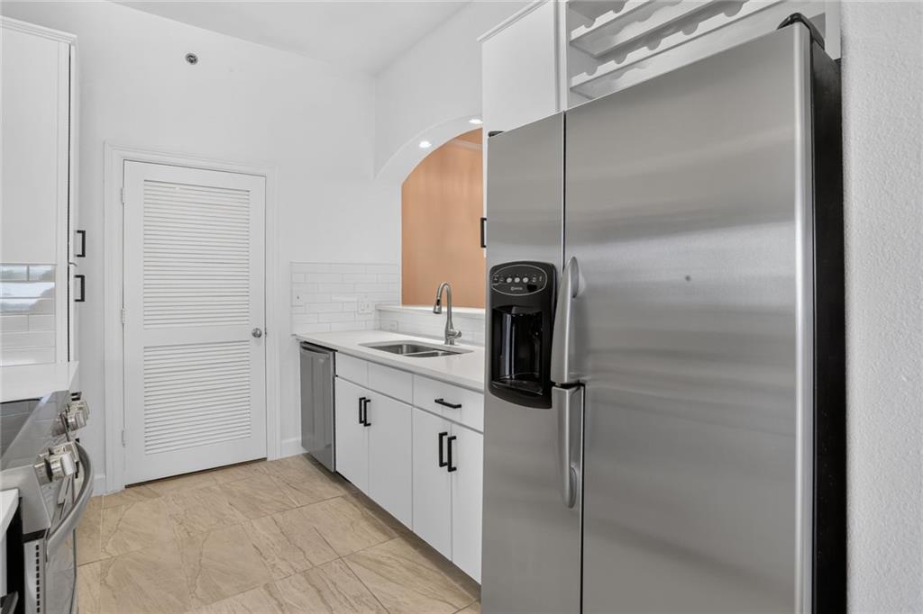 3445 Stratford Road NE Unit 2403