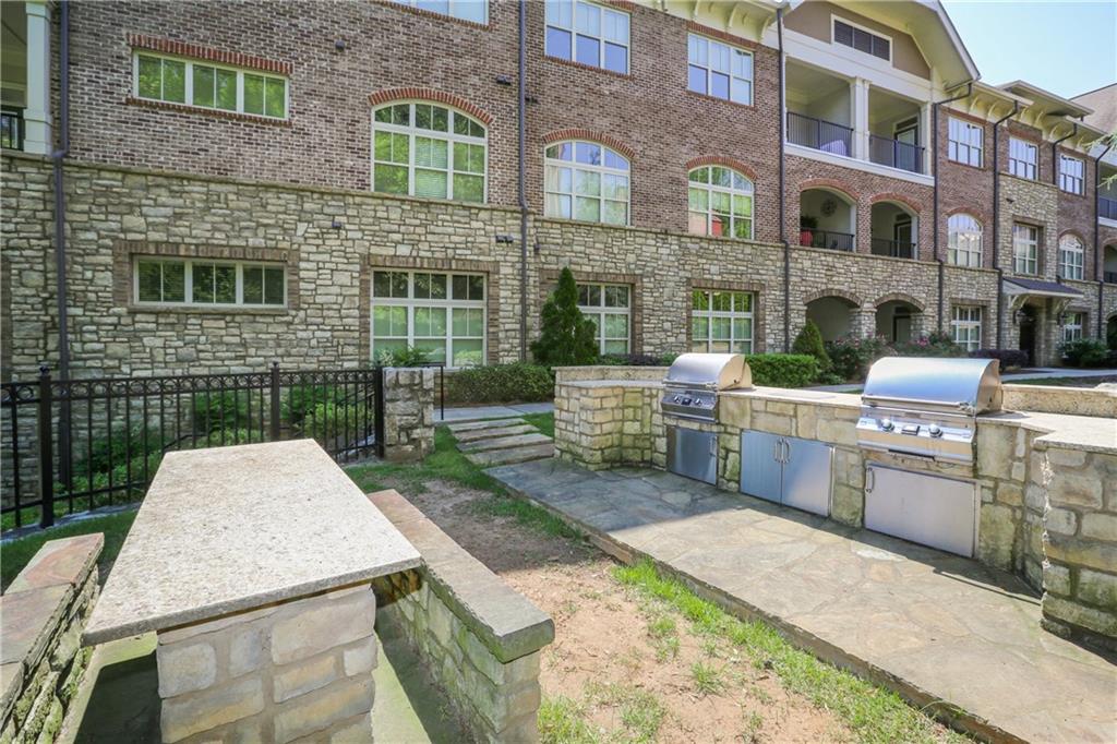 625 Piedmont Avenue NE Unit 3002
