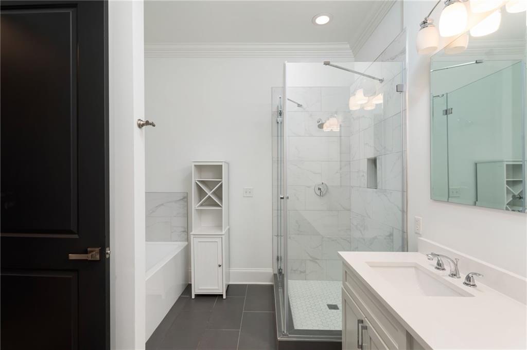 625 Piedmont Avenue NE Unit 3002