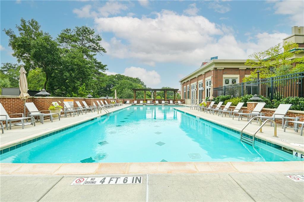 1820 Peachtree Street NW Unit 1002