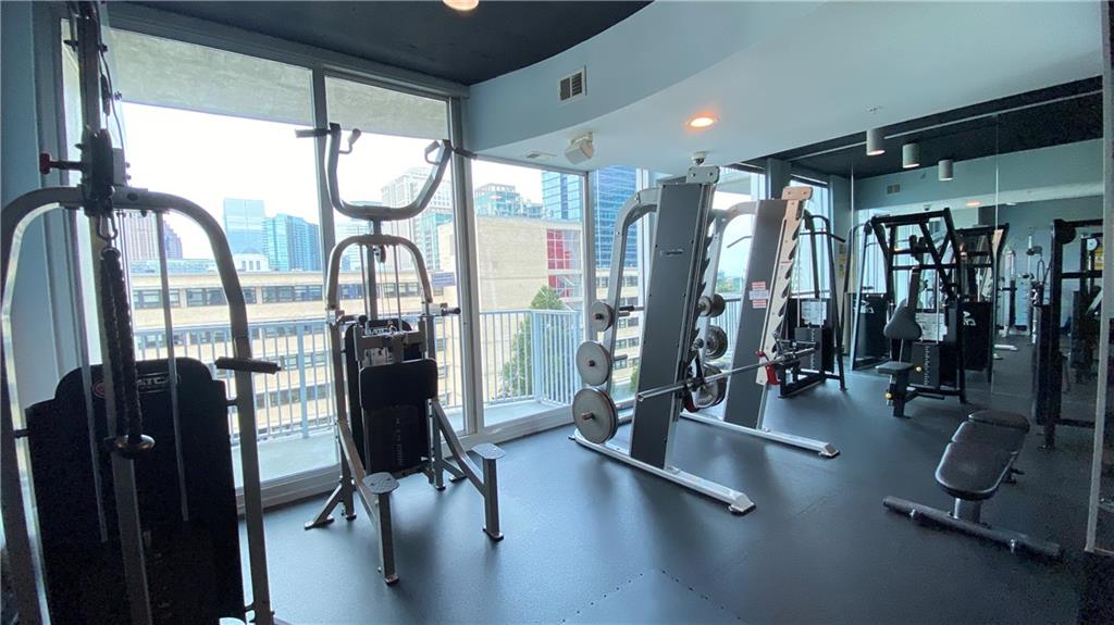 860 Peachtree Street NE Unit 2010