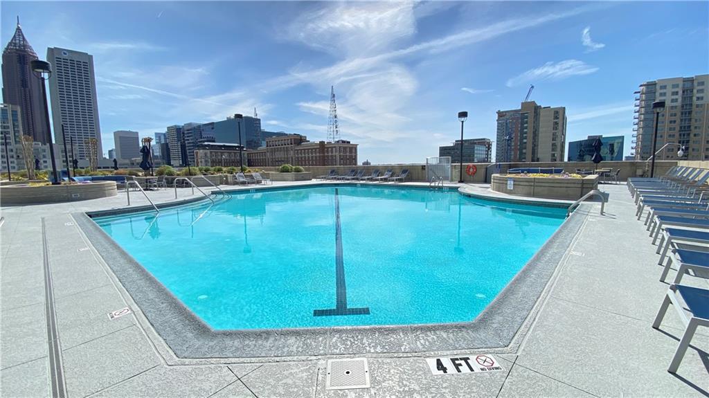 860 Peachtree Street NE Unit 2010