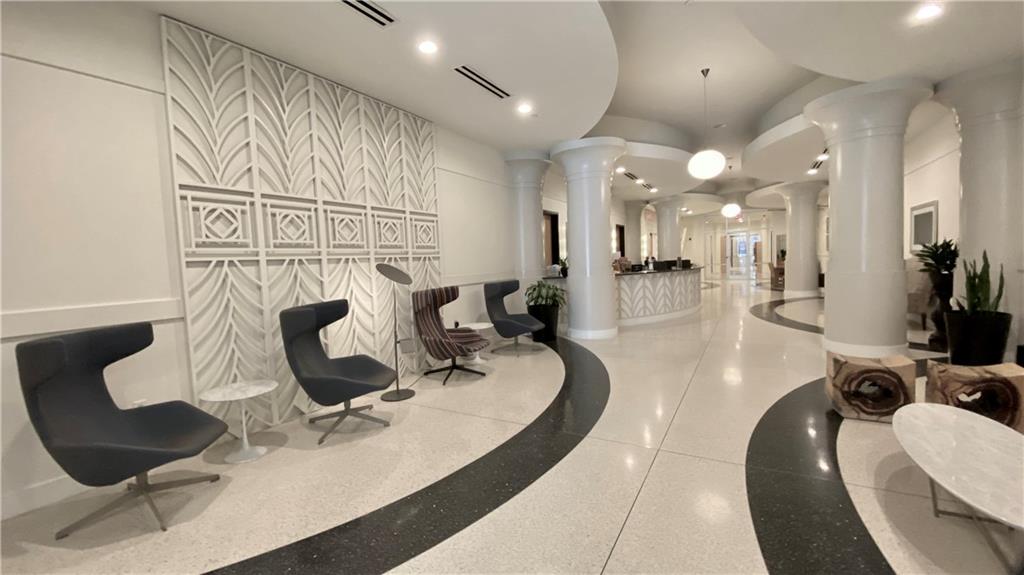 860 Peachtree Street NE Unit 2010