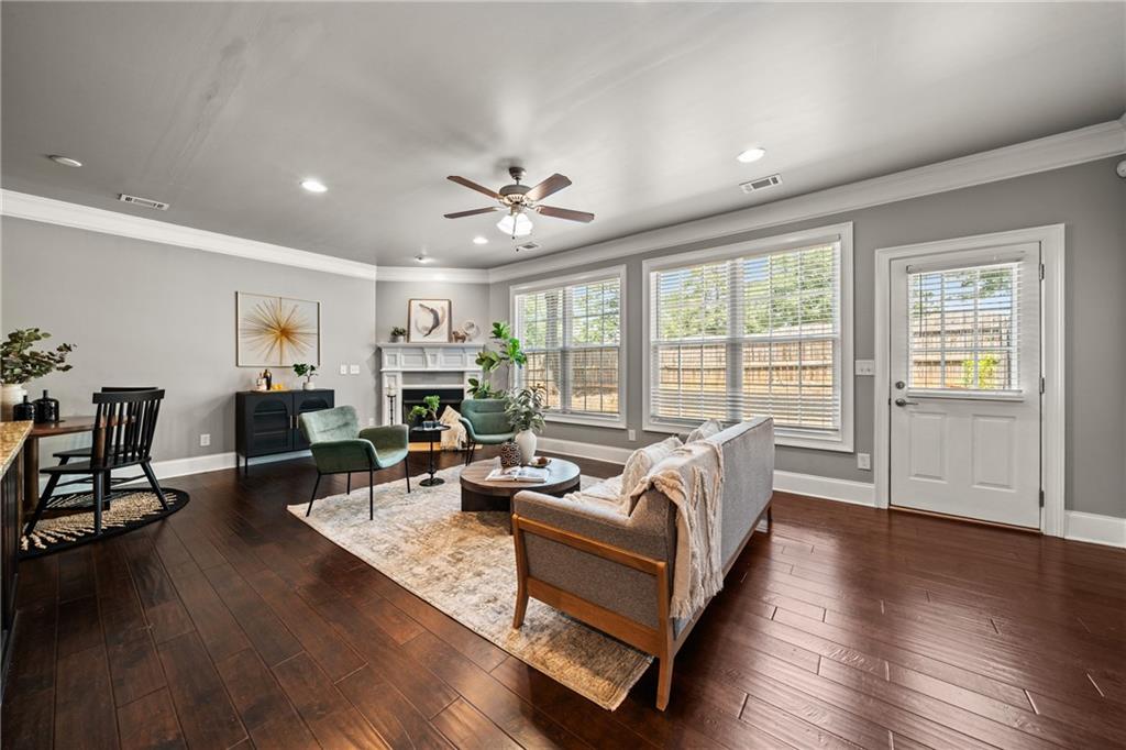 2854 Jordan Oaks Lane Unit 8