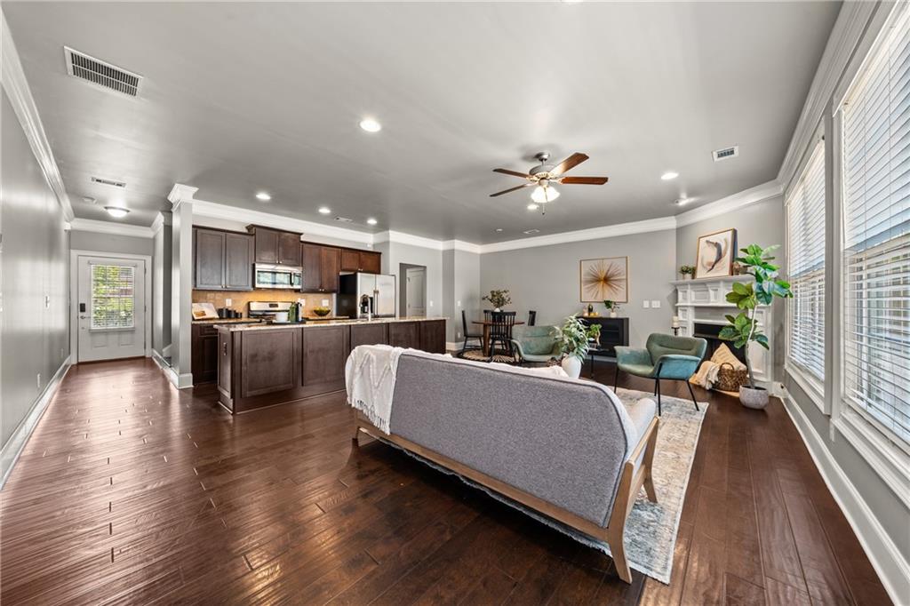 2854 Jordan Oaks Lane Unit 8