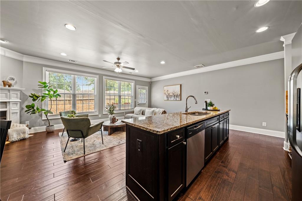 2854 Jordan Oaks Lane Unit 8