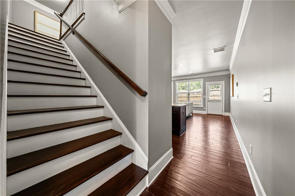 2854 Jordan Oaks Lane Unit 8