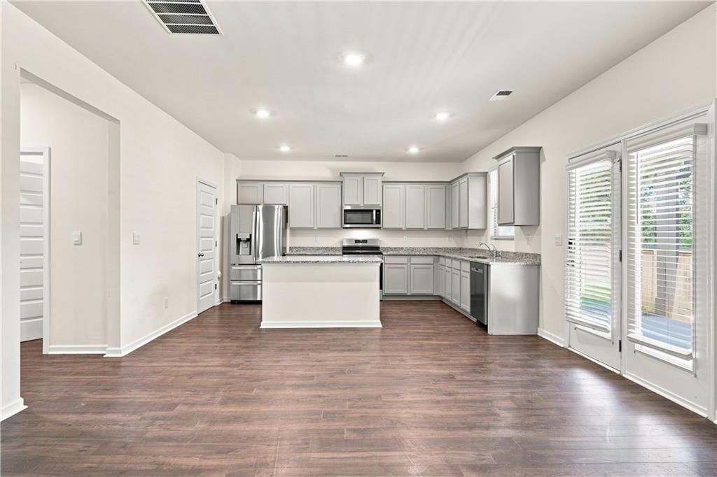 5400 Andrew Lane