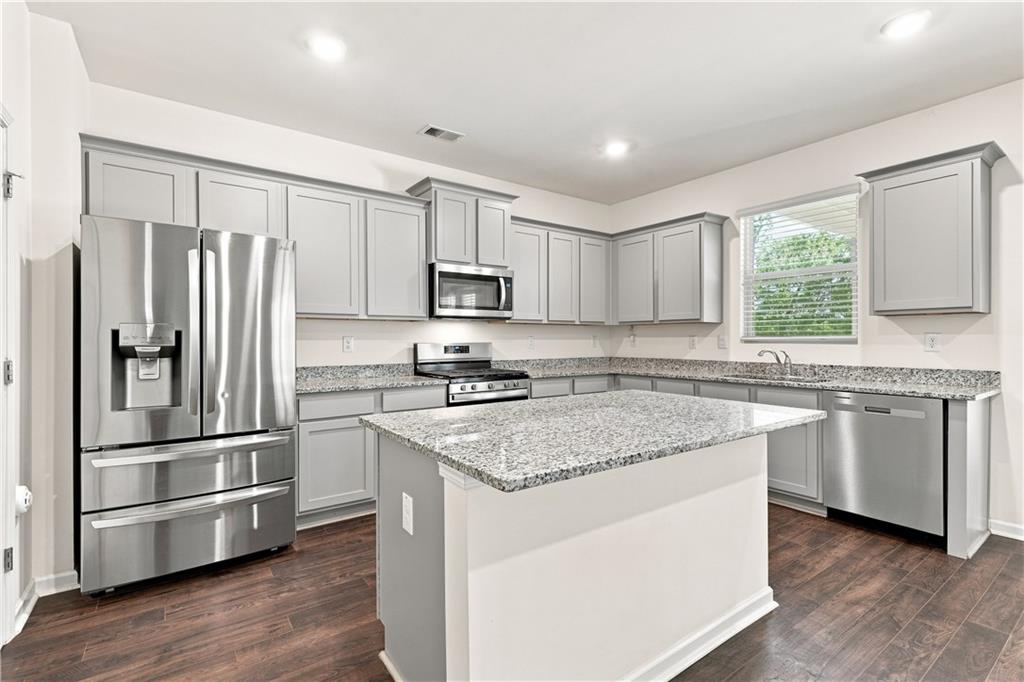 5400 Andrew Lane