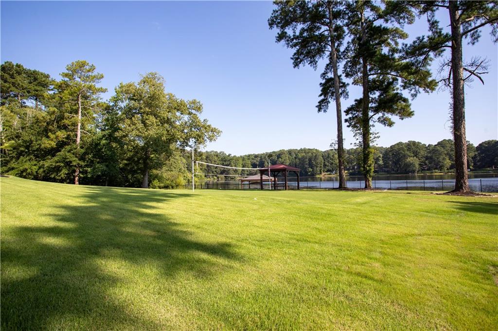 3621 Herren Drive SW