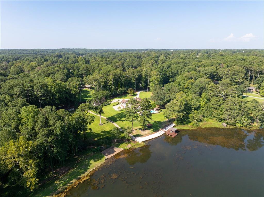 3621 Herren Drive SW