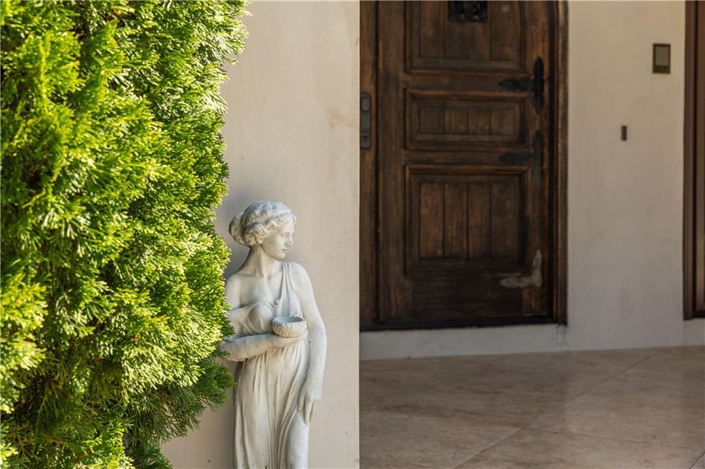 3621 Herren Drive SW