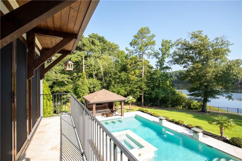 3621 Herren Drive SW