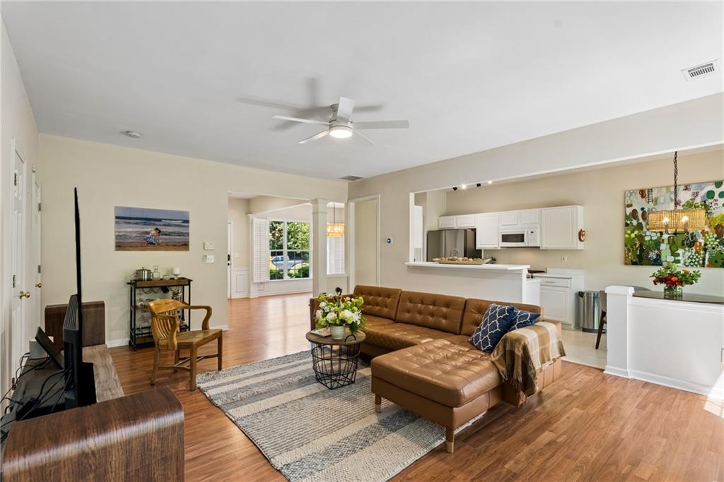 5290 Medlock Corners Drive