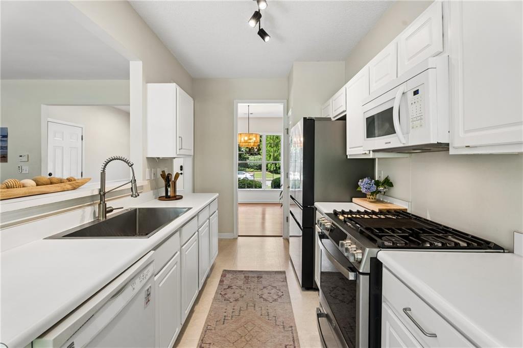 5290 Medlock Corners Drive