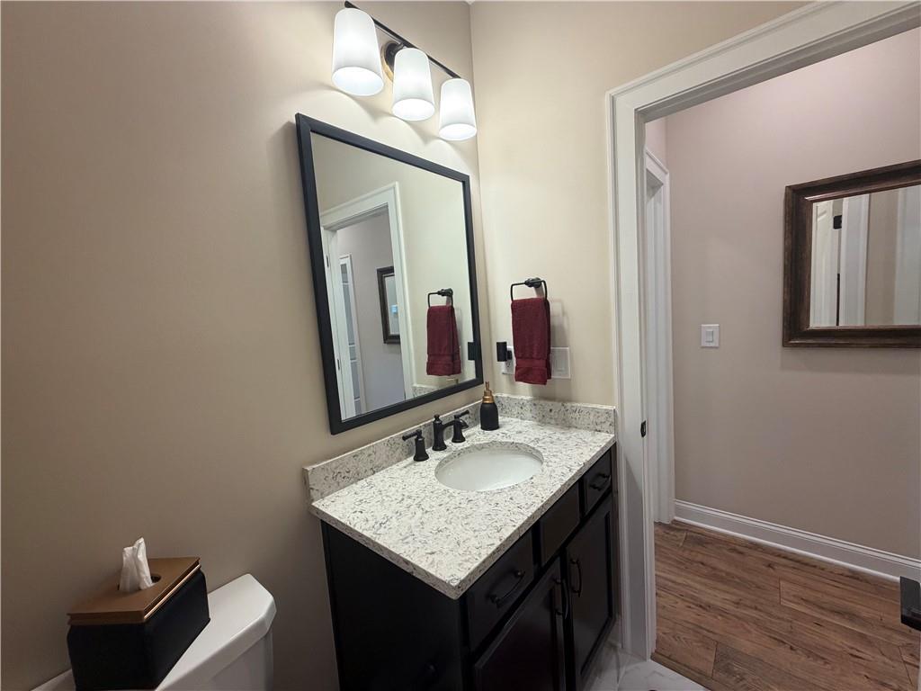 3337 Fishpond Circle