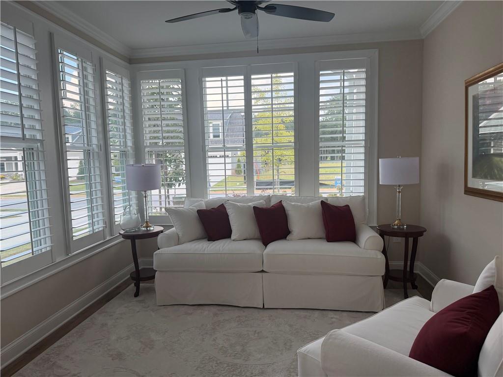 3337 Fishpond Circle