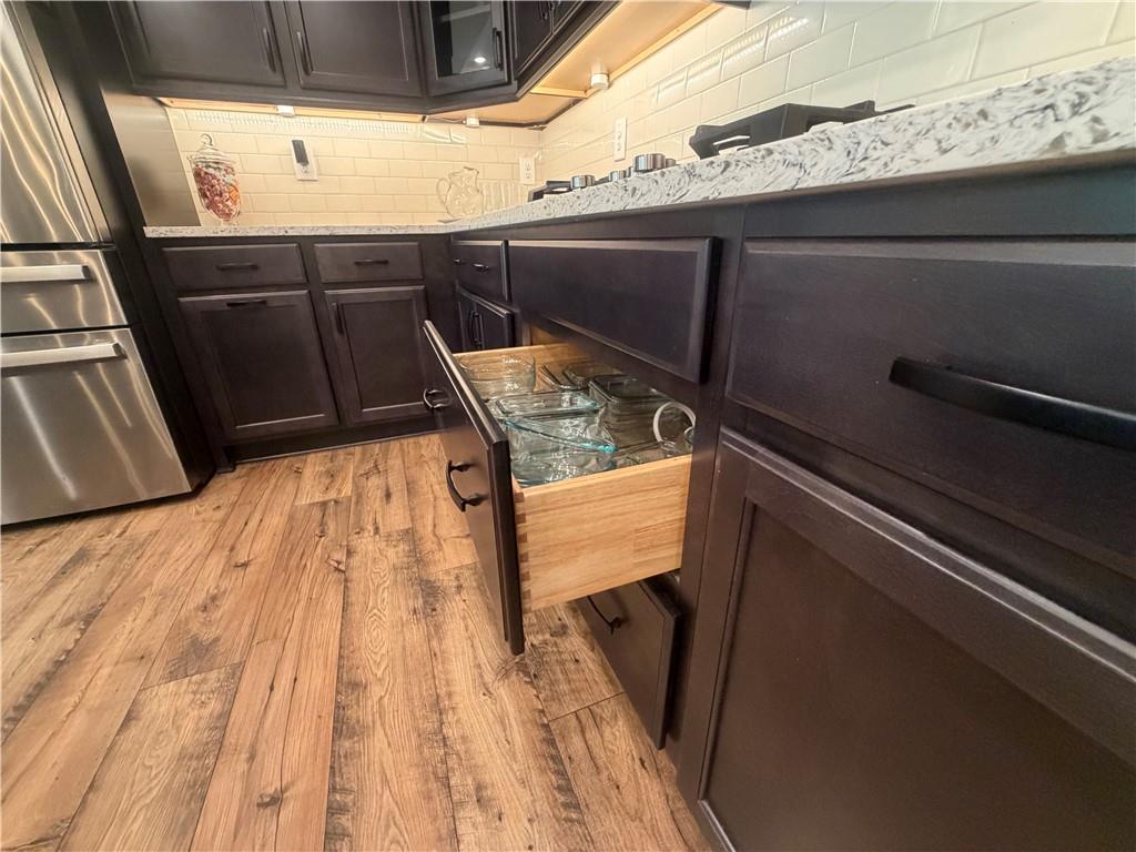 3337 Fishpond Circle