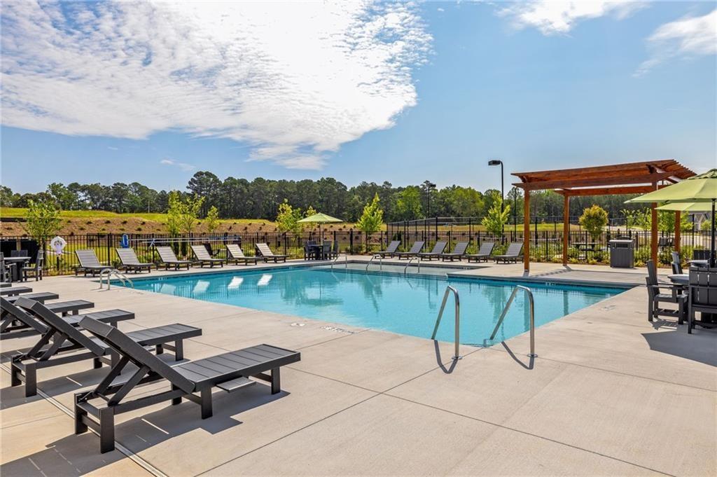 3337 Fishpond Circle