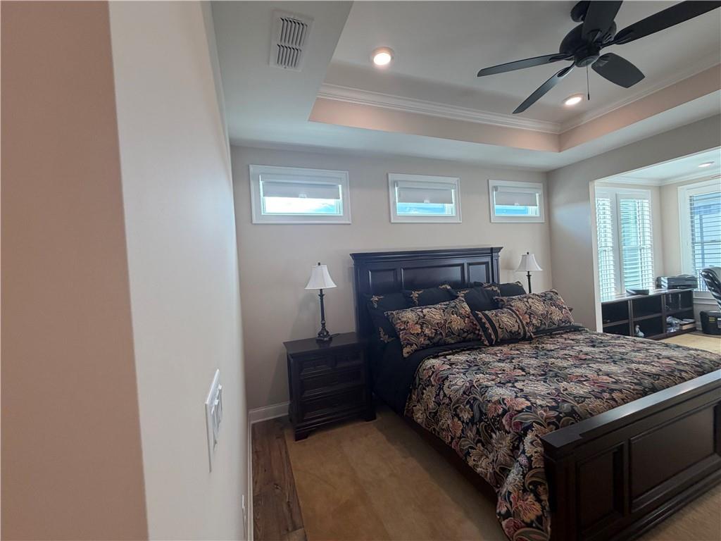 3337 Fishpond Circle