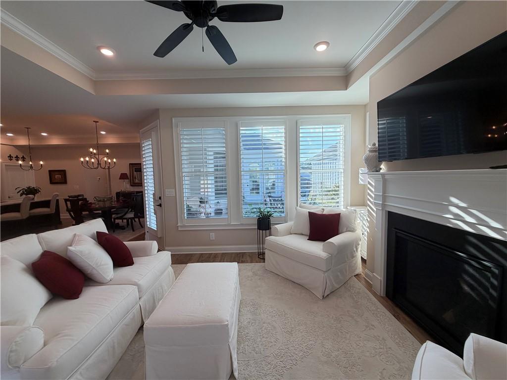 3337 Fishpond Circle