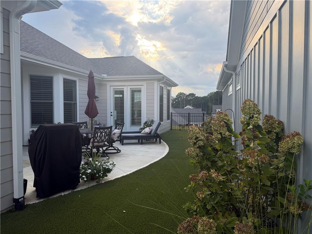 3337 Fishpond Circle
