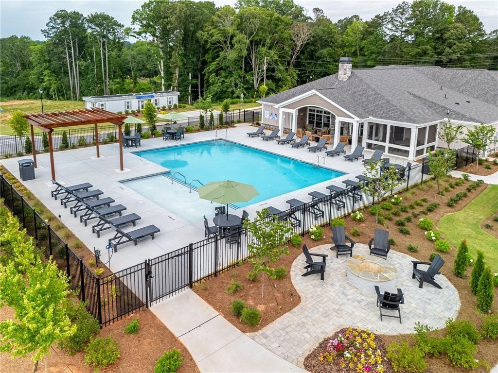 3337 Fishpond Circle