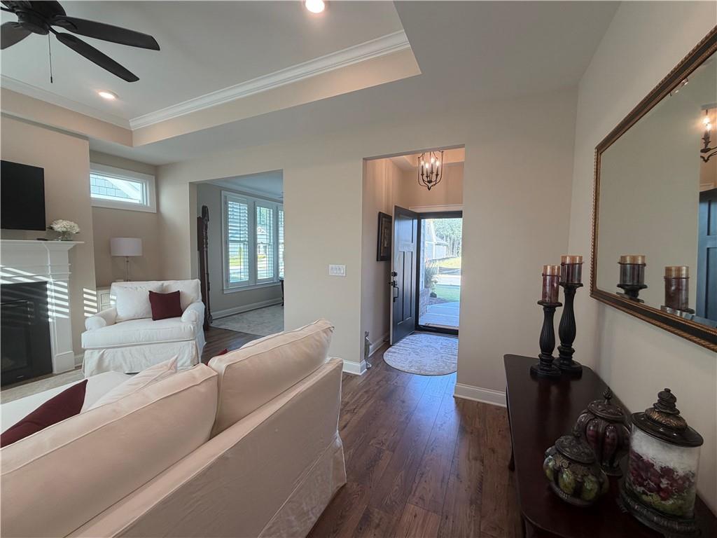3337 Fishpond Circle