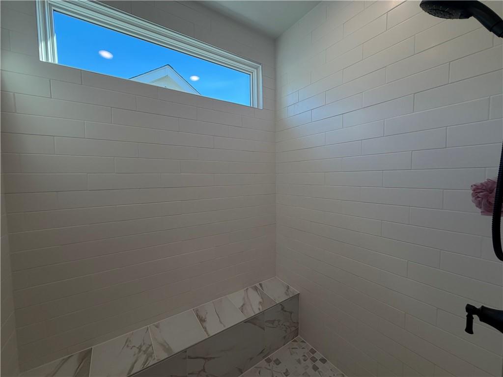 3337 Fishpond Circle
