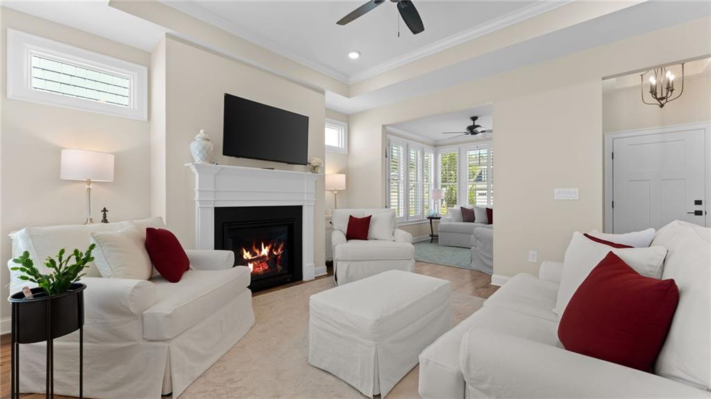 3337 Fishpond Circle