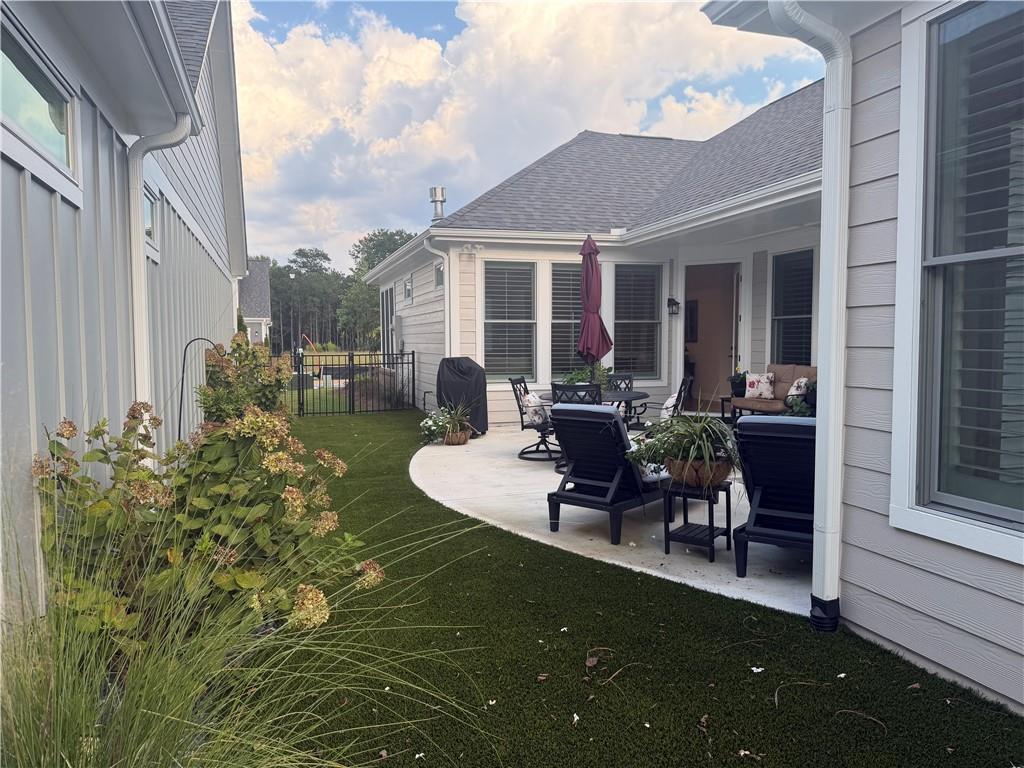 3337 Fishpond Circle