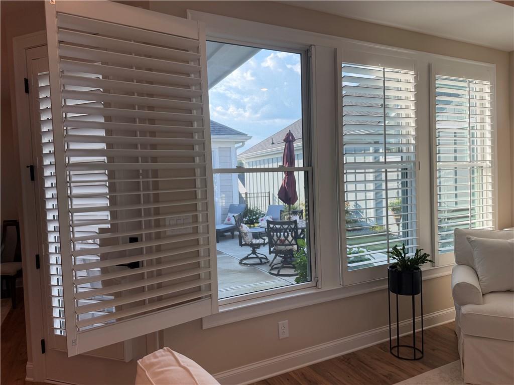 3337 Fishpond Circle