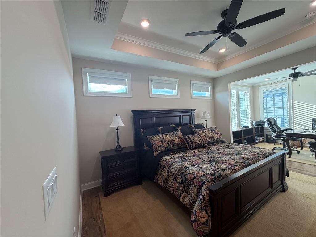 3337 Fishpond Circle