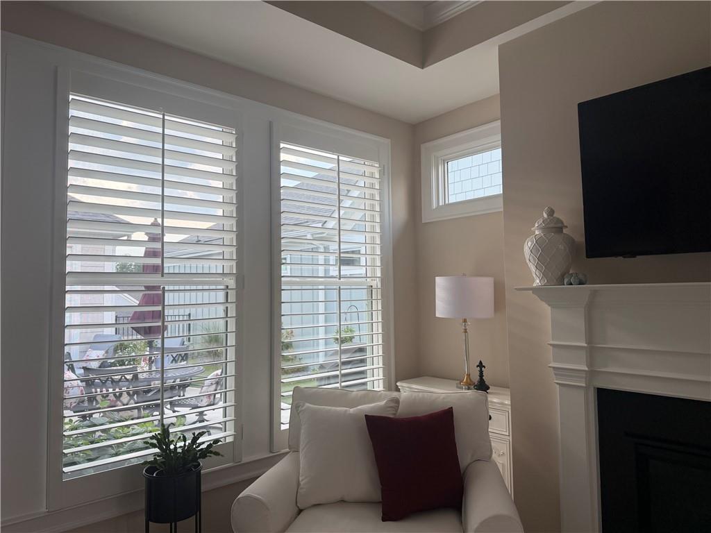 3337 Fishpond Circle