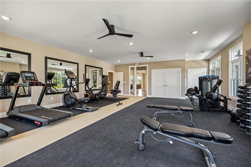 3337 Fishpond Circle