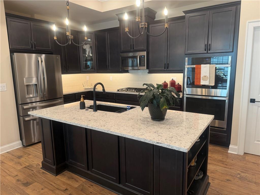 3337 Fishpond Circle