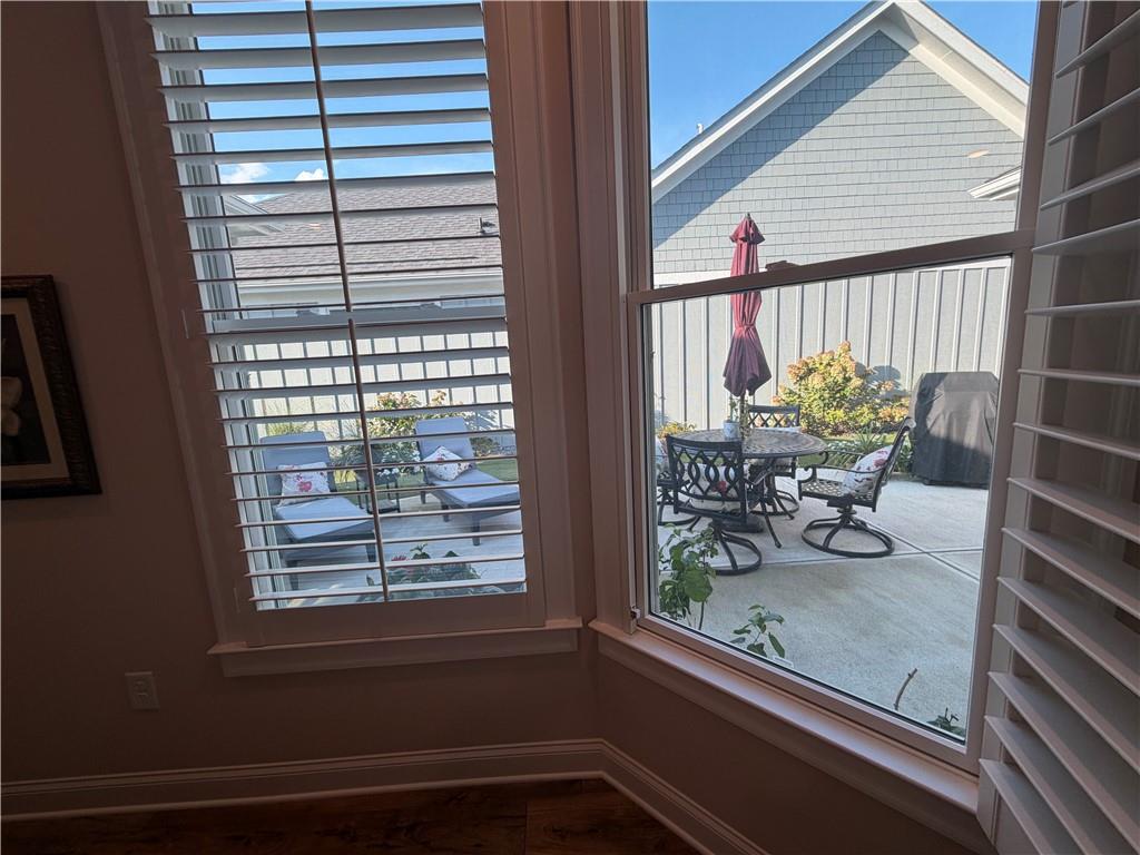 3337 Fishpond Circle