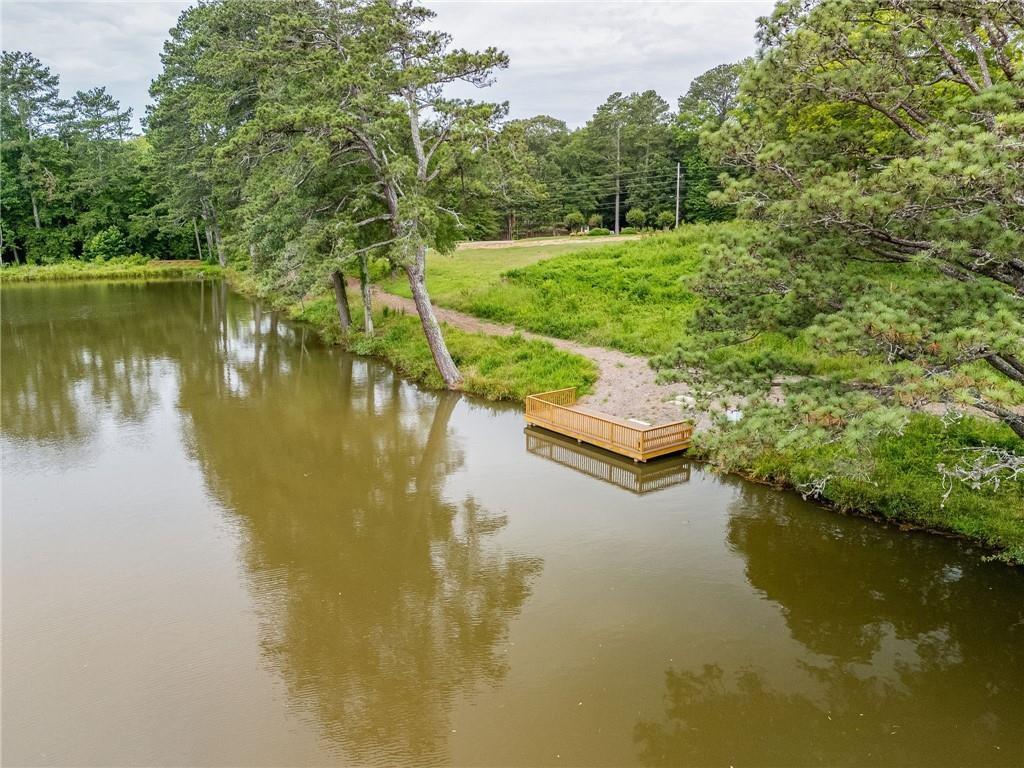 3337 Fishpond Circle