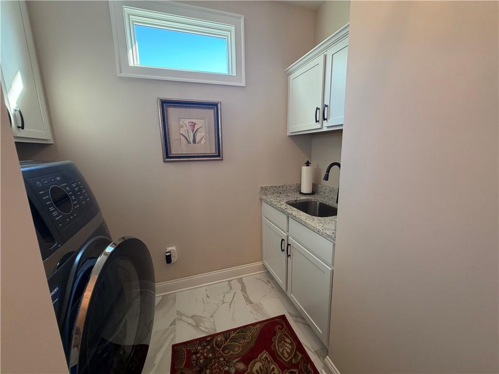 3337 Fishpond Circle