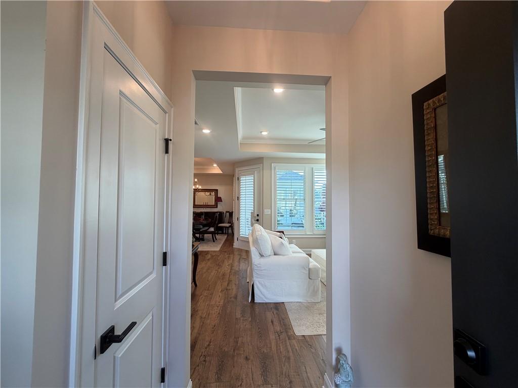 3337 Fishpond Circle