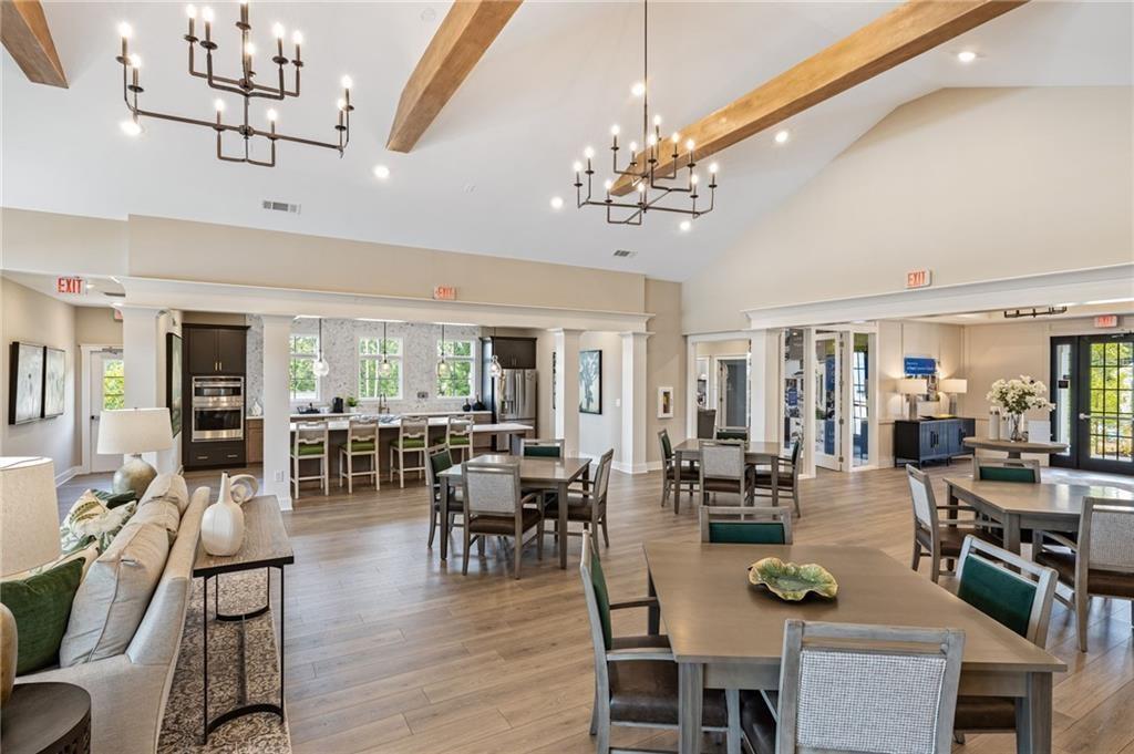 3337 Fishpond Circle