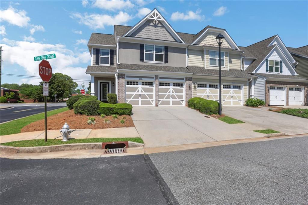 3552 Clear Creek Crossing NW