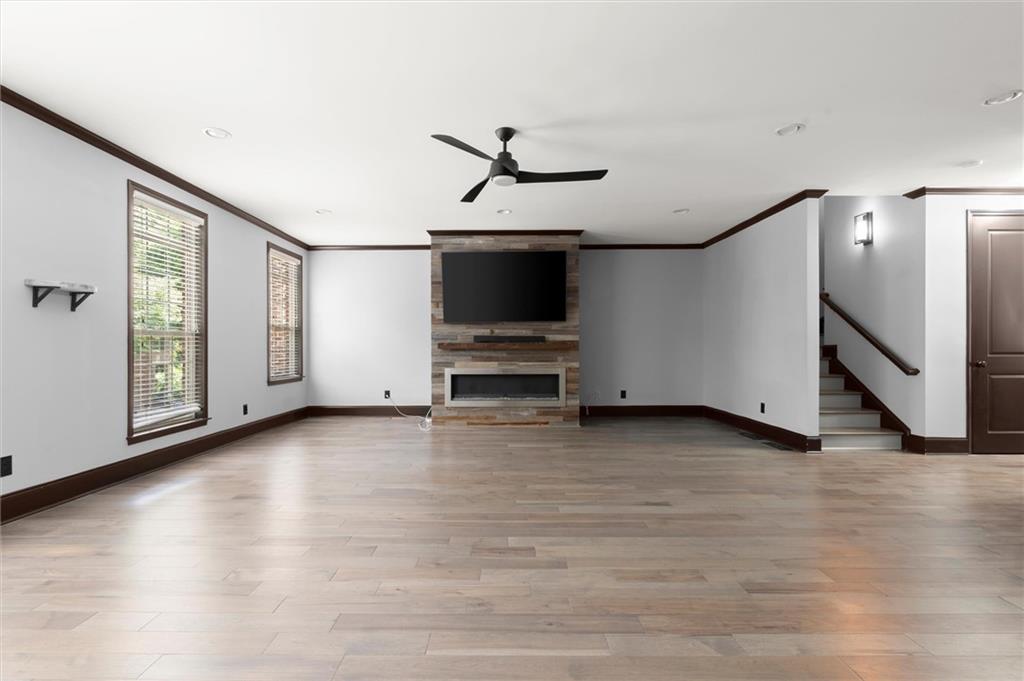 5583 Julian Place